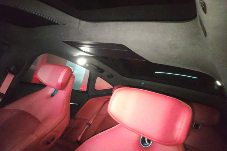 Used Avatr 12 2025 Year Updated Ultra Extended-Range Version Headliner