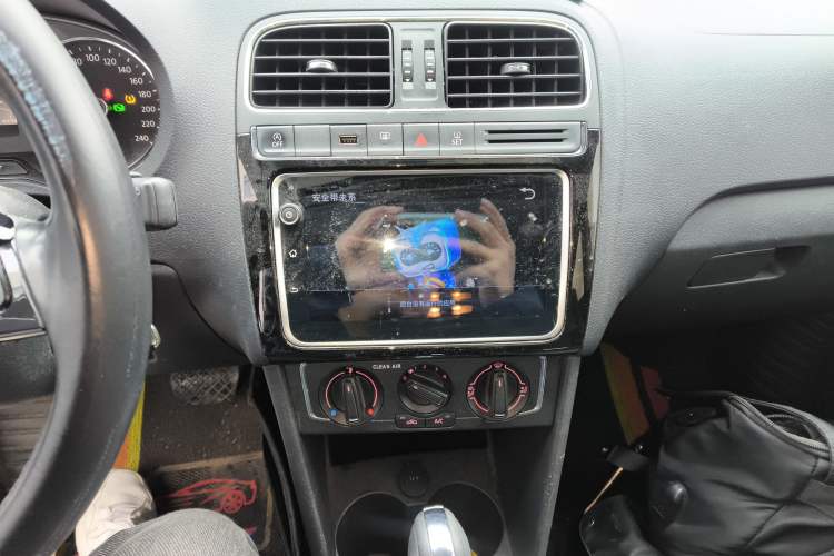 Used Volkswagen Polo 2018 1.5L Automatic Enjoyment Model Audio And AC Panel