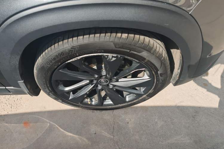 Used CHANGAN UNI-T 2020 1.5T Flagship Version Right Front Wheel Hub