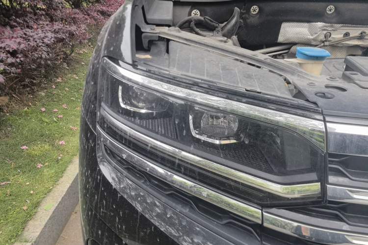 Used Volkswagen Teramont X 2019 380TSI Four-Wheel Drive Prestige Luxury Edition Right Front Headlight