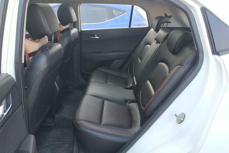 Used Hyundai ix25 2017 1.4T Automatic Smart Version
