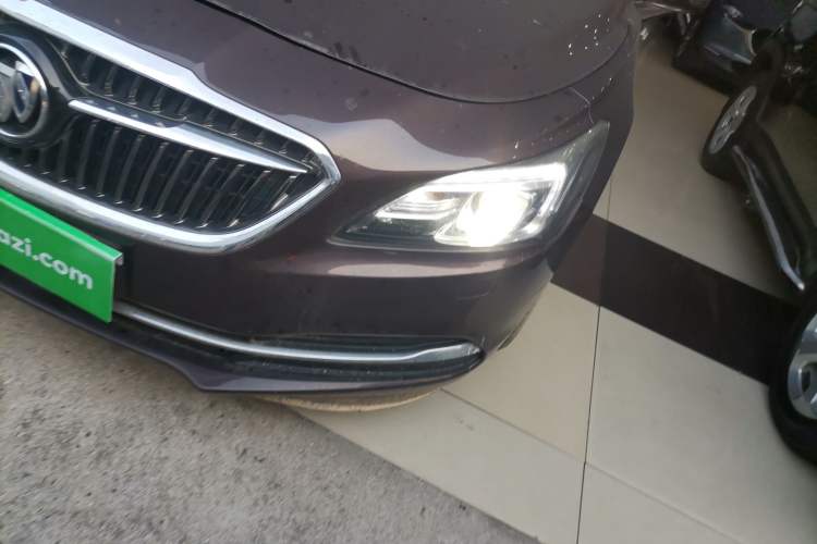 Used Buick LaCrosse 2016 20T Elite Edition Left Front Headlight