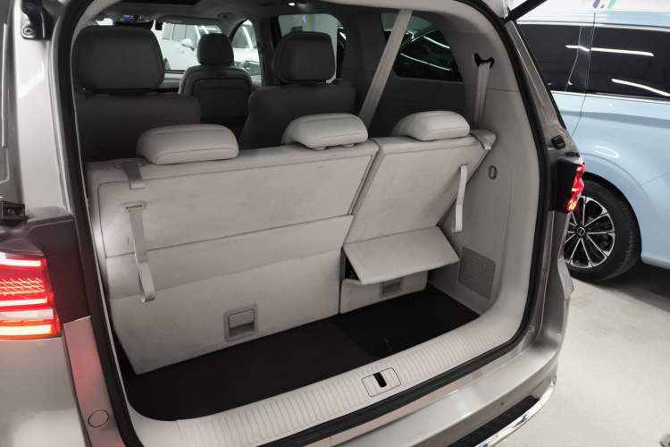 Used Roewe iMAX8 New Energy 2025 1.5T DMH Lu Zun Deluxe Edition
