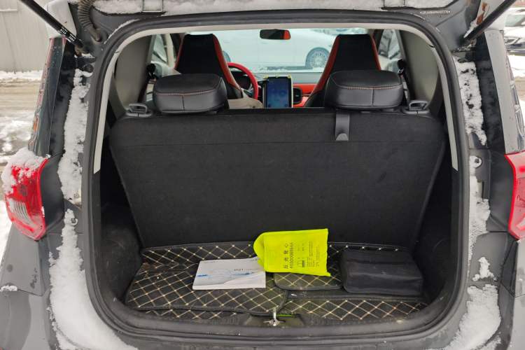 Used Chery Little Ant 2021 150 000 Yuan "Ant Fan" Edition New Ant Cool Version Lithium-Ion Battery
