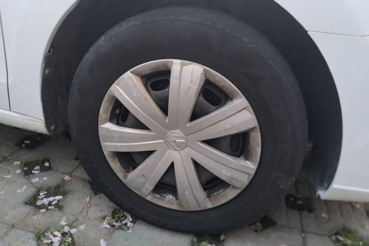 Used Volkswagen Jetta 2017 1.4L Manual Fashion Edition
