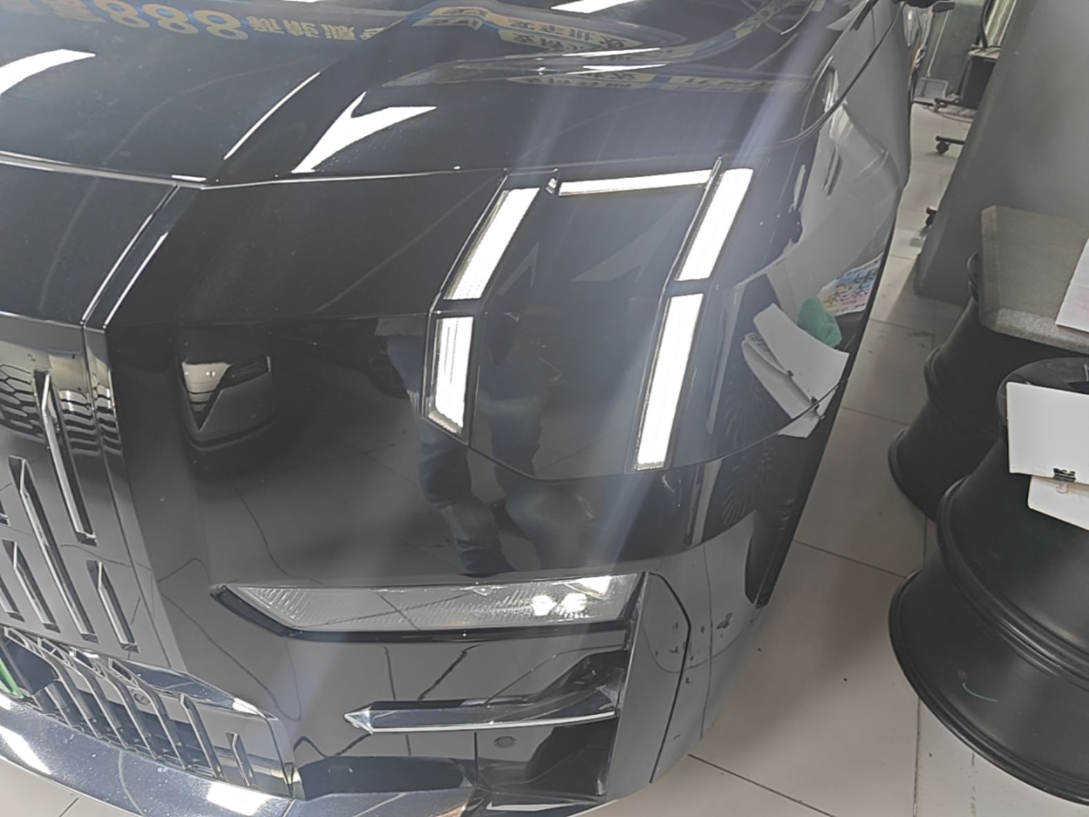 Zeekr 009 2024 7-Seater Aisle Version 108 kWh — снимка 8