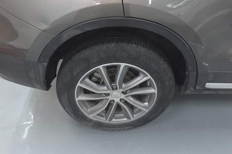 Used Geely Auto Emgrand X7 Sport 2018 1.8TD Automatic Two-Wheel Drive Smart Connect 4G Internet Edition