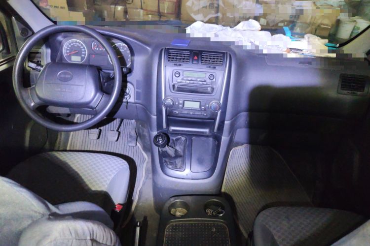 Used Jinbei Express 2017 2.0L Standard Version V19