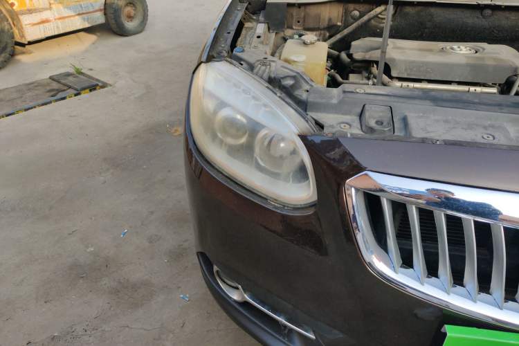 Used Brilliance V5 2012 1.5T Automatic Two-Wheel Drive Luxury Version