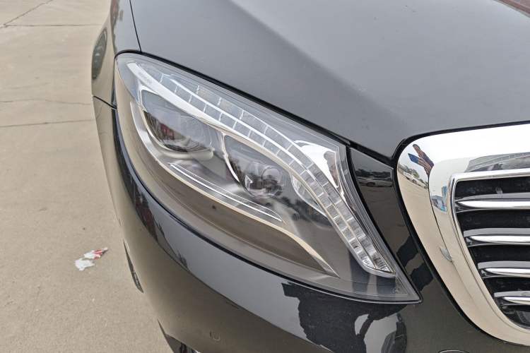 Used Mercedes-Benz S-Class 2014 S 400 L HYBRID Right Front Headlight