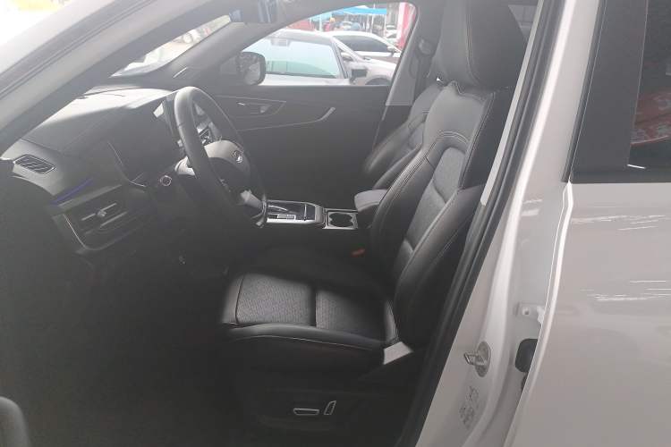 Used Chery Tiggo 8 2025 Excellence Edition 230 TCI Automatic Luxury Version 5 Seats