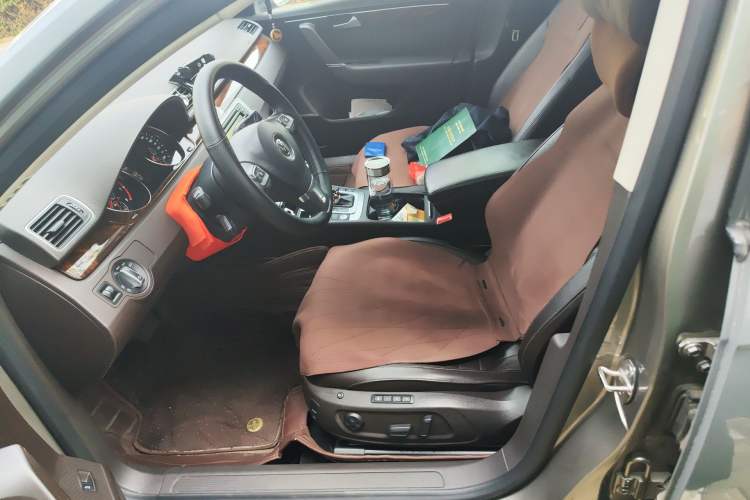 Used Volkswagen Magotan 2012 Travel Edition 2.0 TSI Luxury Version
