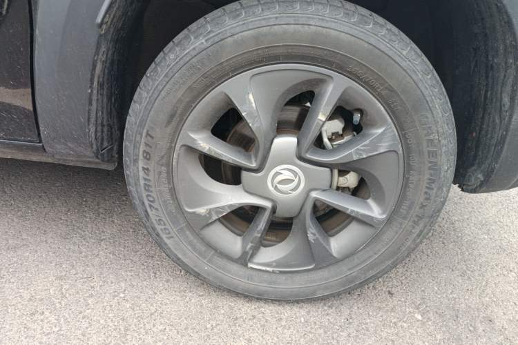 Used Dongfeng NAMMI EX1 2022 Restyled PRO Tiger Glory Deluxe Version Right Front Wheel Hub