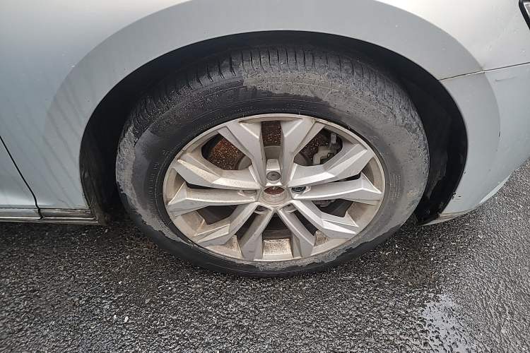 Used Volkswagen Magotan 2017 330TSI DSG Luxury Model Exterior 1