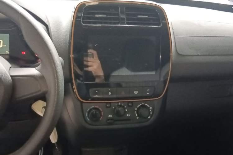 Used Dongfeng NAMMI EX1 2021 Quality Edition Audio And AC Panel