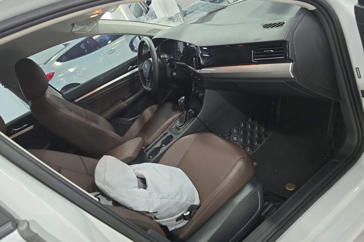 Used Volkswagen Bora 2021 1.5L Automatic Fashionable Smart Connectivity Version