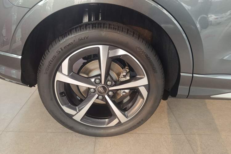 Used Audi Q3 2025 quattro 45th Anniversary Edition 35TFSI Progressive Dynamic Model
