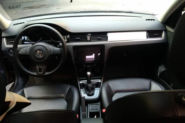 Used Volkswagen Bora 2014 1.6L Automatic Comfort Model
