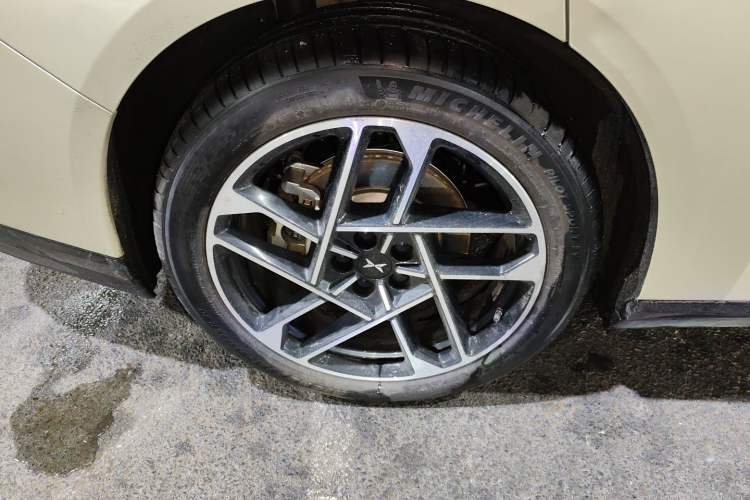 Used XPeng P7+ 2024 Ultra-Long Range Max Exterior 5