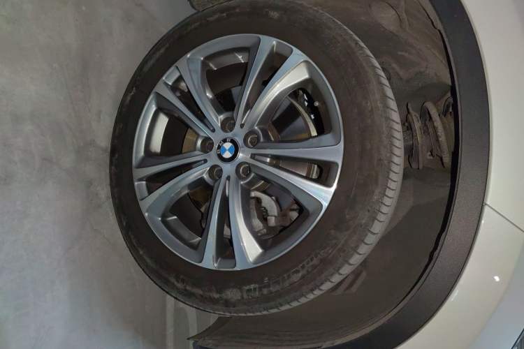 Used BMW X1 2019 xDrive20Li Luxury Model
