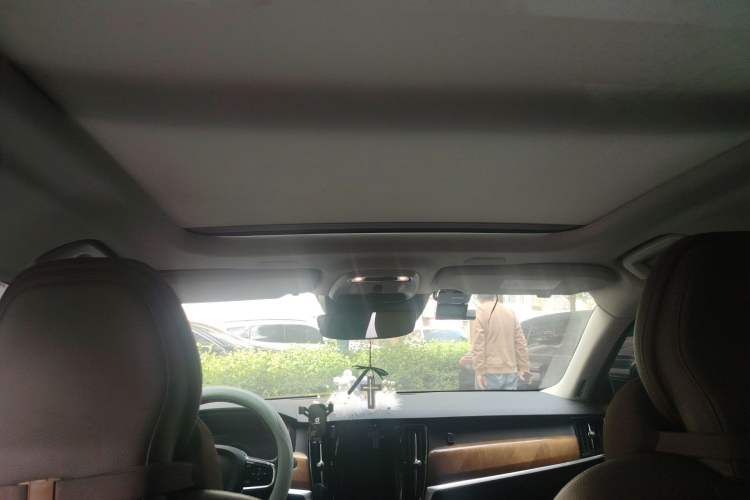 Used Volvo S90 2020 T5 Zhiyi Luxury Edition Headliner