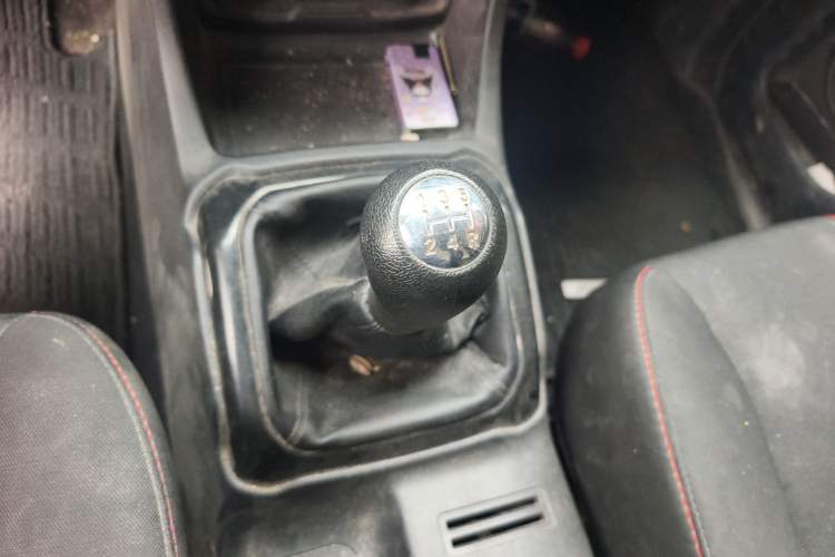 Used CHANGAN OSHAN X70A 
