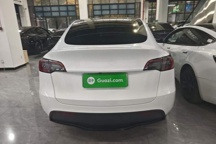 Used Tesla Model Y 2024 Rear-Wheel-Drive Version
