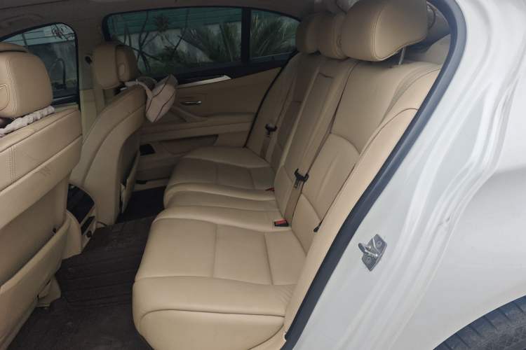 Used BMW 5 Series 2013 530Li Leading Model