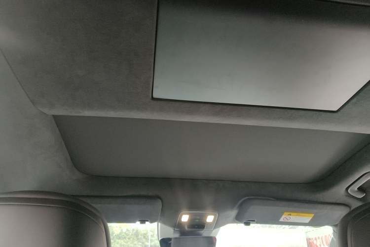 Used ONVO Luxeed L90 2025 Model—Max Six-Seater Version