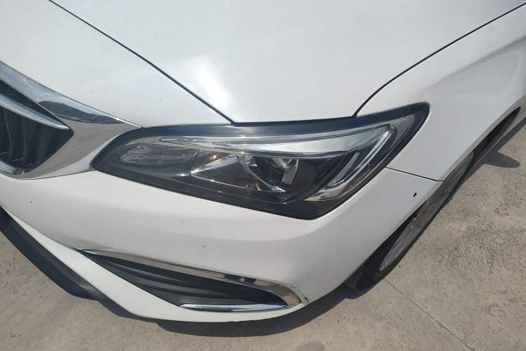 Used Buick Verano 2018 Sedan 15S Automatic Leading Model
