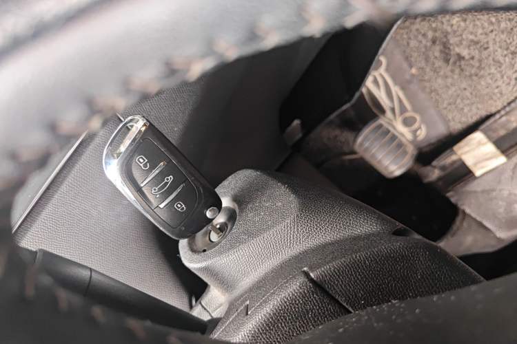 Used Peugeot 408 2019 230THP Automatic Luxury Edition China V Standard Vehicle Key