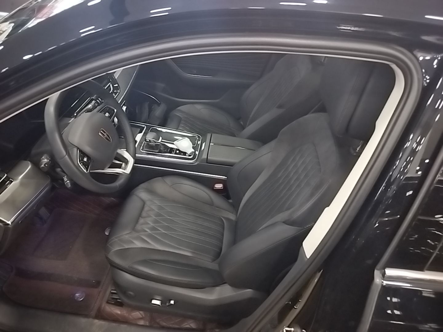 Hongqi HS5 2023 2.0T Qixiang Pro Edition — снимка 17