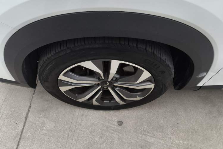 Used Wuling Asta 2021 1.5T CVT Starlight Edition
