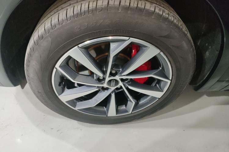 Used Audi Q5L 2025 40 TFSI Luxury Dynamic Edition
