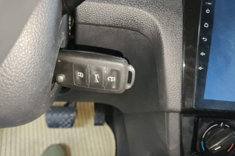 Used Volkswagen Santana 2017 Haval H6 1.6L Automatic Fashion Edition Vehicle Key