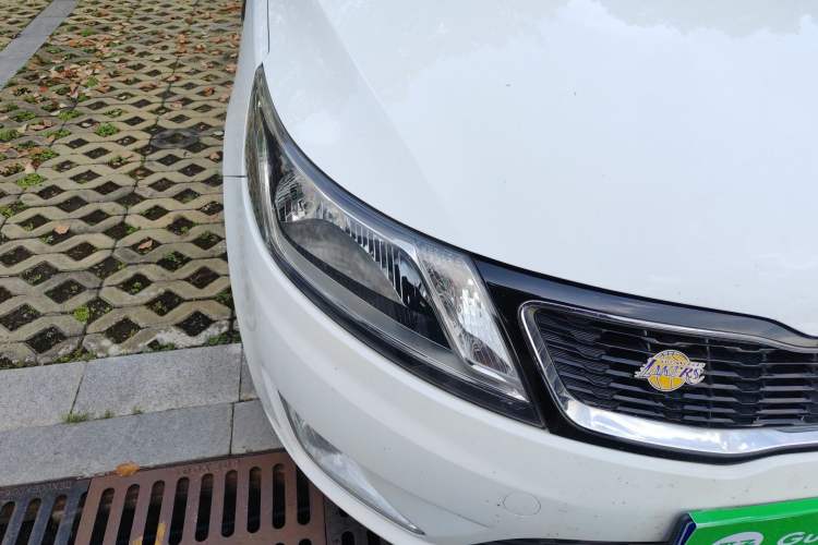 Used Kia K2 2011 Sedan 1.6L Automatic Transmission Premium