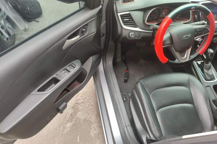 Used Chevrolet Monza 2019 Redline 320T Dual-Clutch Joyful Edition China VI Standard