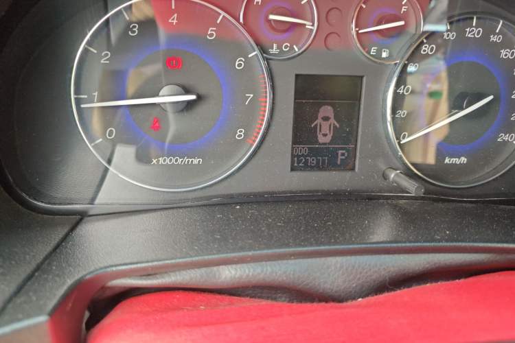 Used GAC Trumpchi GA5 2011 2.0L Automatic Elite Edition Odometer Close Up