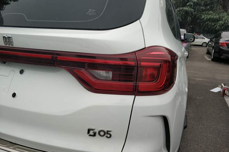 Used SWM G05 2019 1.5T Automatic Luxury Model
