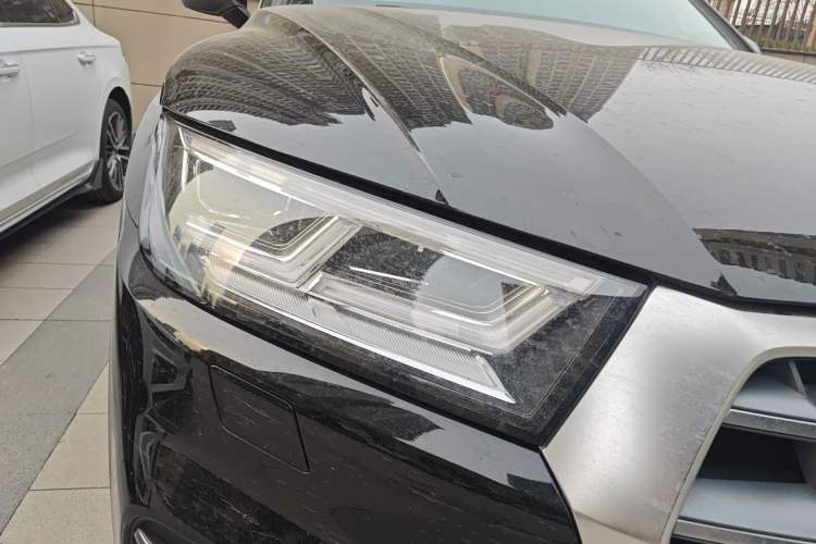 Used Audi Q5L 2020 45 TFSI Prestige Fashion Model
