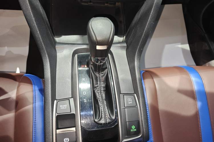 Used Honda Civic 2021 HATCHBACK 220TURBO CVT Trendy Cool Edition