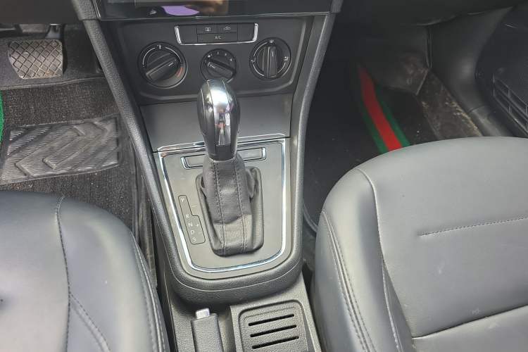 Used Volkswagen Bora 2018 1.5L Automatic Fashion Model
