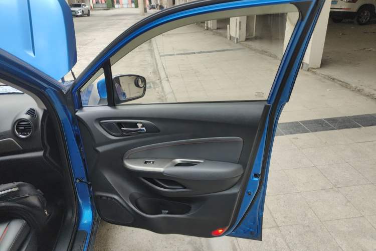 Used Changan CS15 2016 1.5L Manual Fashion Edition
