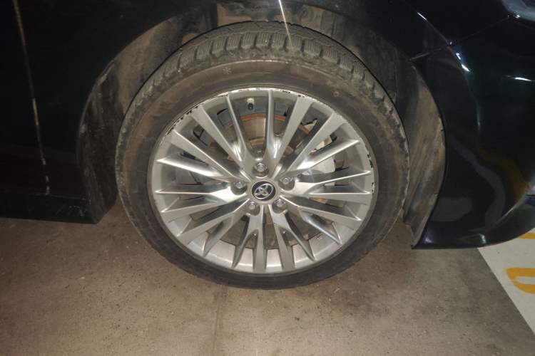 Used Toyota Camry 2018 Dual-Engine 2.5 HG Luxury Edition