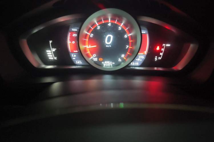 Used Volvo V40 2016 T3 Zhiyi Edition