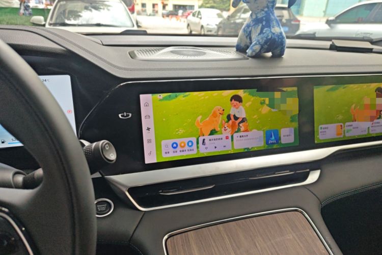 Used Geely Auto Monjaro L 2025 Dongfang Yao 2.0TD Automatic Jinzhao Edition Audio And AC Panel