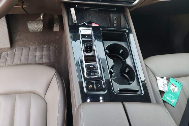 Used Volkswagen Viloran 2024 330TSI Luxury Edition