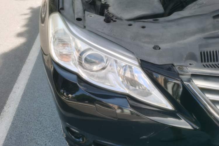 Used Toyota Reiz 2010 2.5V Fengdu Elite Edition Right Front Headlight