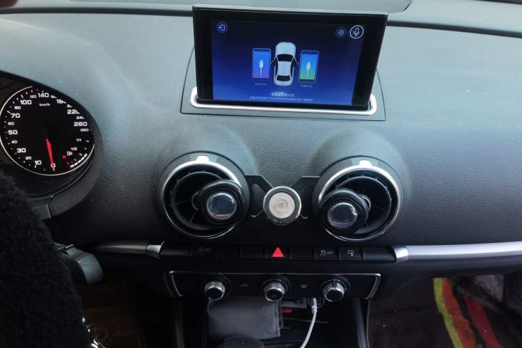 Used Audi A3 2016 Limousine 35 TFSI Ambition Edition
