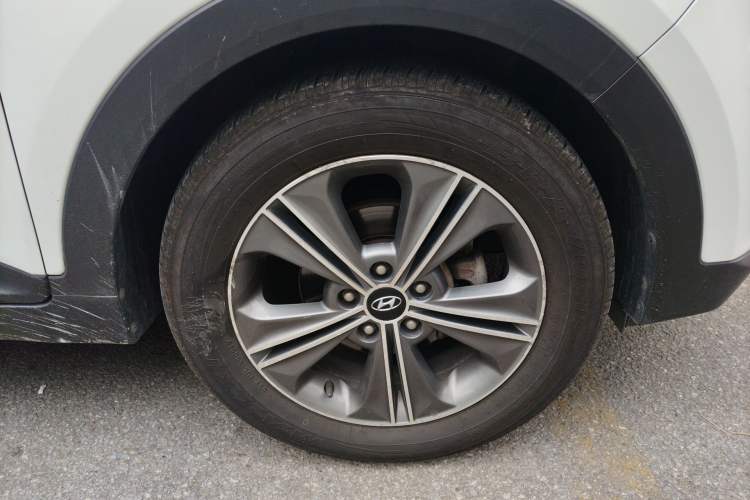 Used Hyundai ix25 2015 1.6L Automatic Two-Wheel Drive Smart GLS Trim